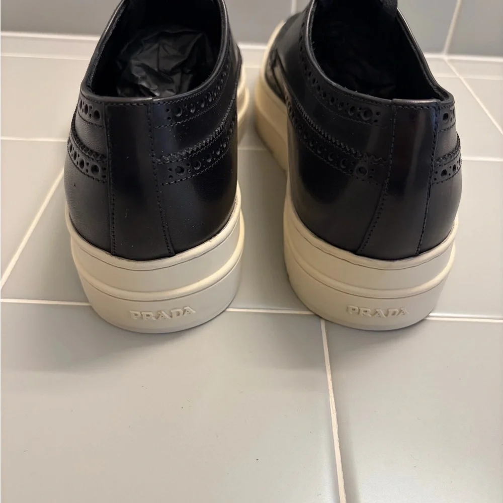 Prada Black Brogue Wing Tip Men's Oxfords - NWT - Never Worn - Picture 5 of 11